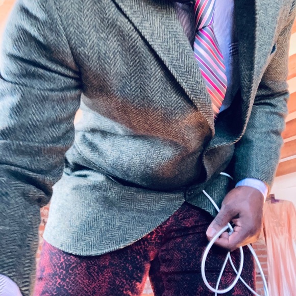 Meet your Posher, Raymond - Picture 3 of 12